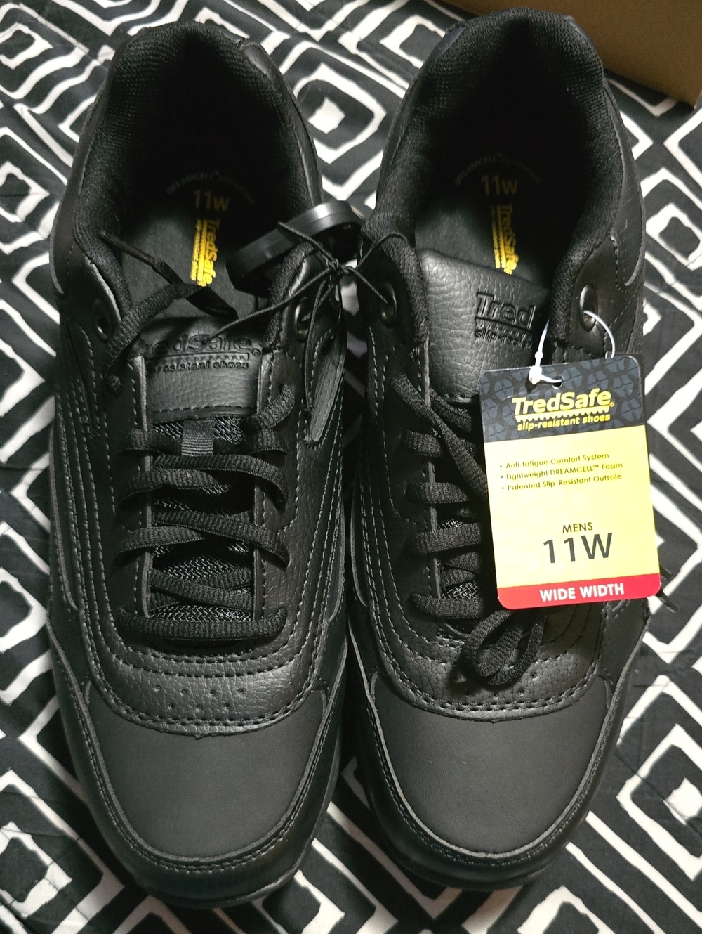 TredSafe Men's Athletic Shoes - Black Wide Width (11W)